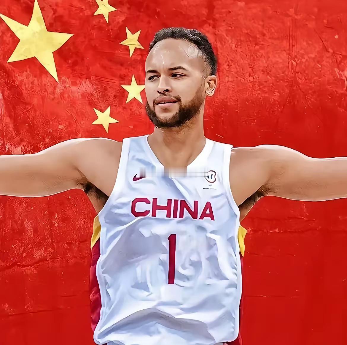 太懂人情世故了！男篮归化球员现爵士球员李凯尔在亚洲杯开打之际，在社交媒体上晒出男