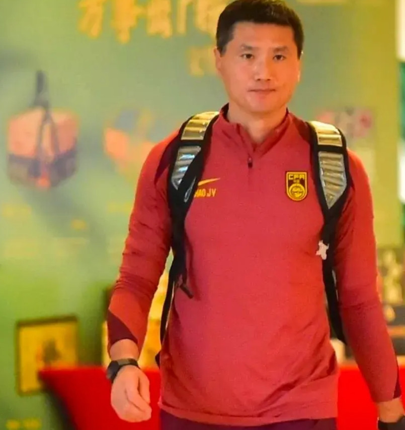 为了避嫌青岛西海岸没有球员入选邵佳一第一期国家队集训大名单。邵佳一的第一期国