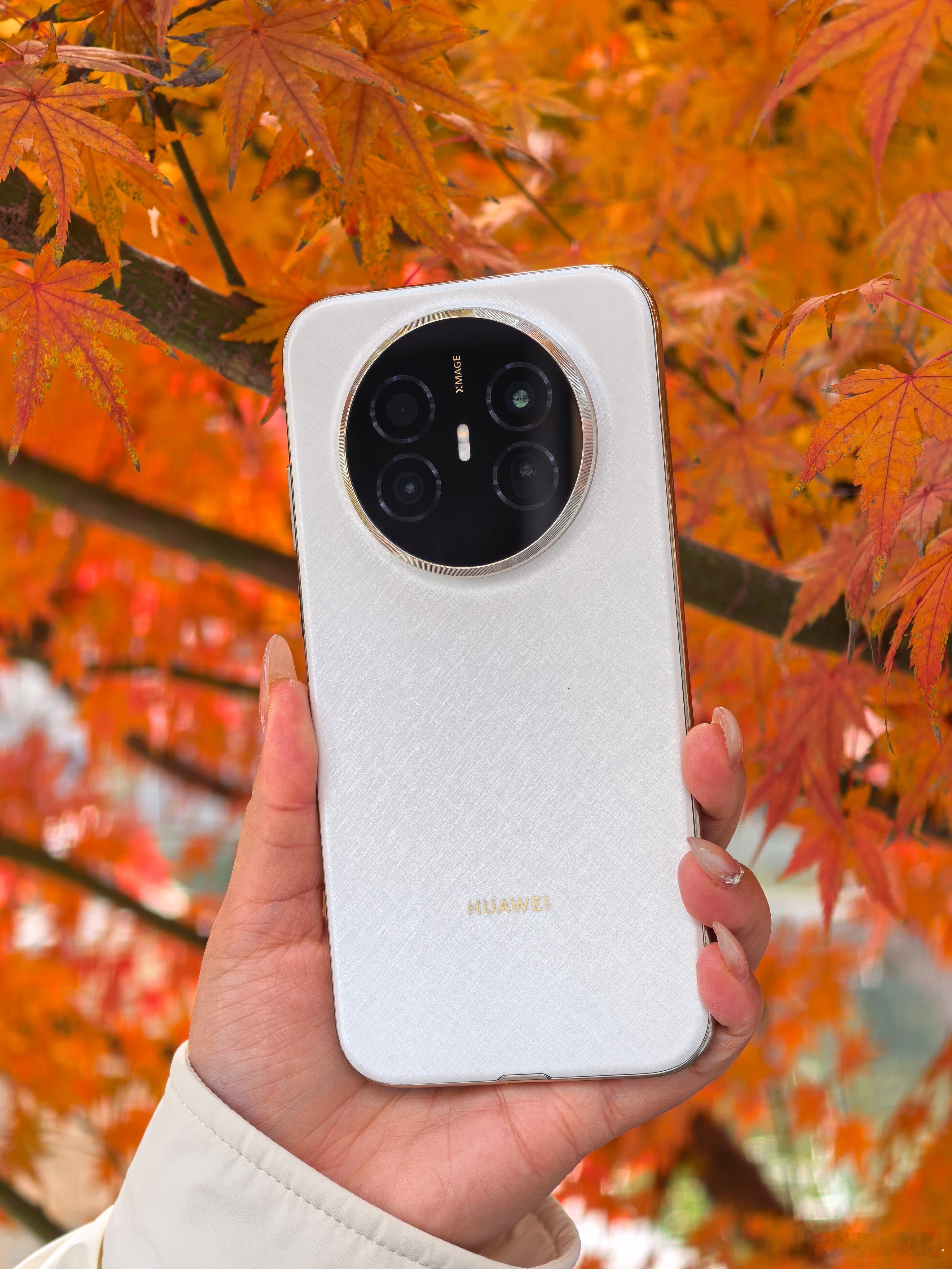 华为Mate70Air这台手机确实也很有独特的地方，在Air里面，这台手机我认