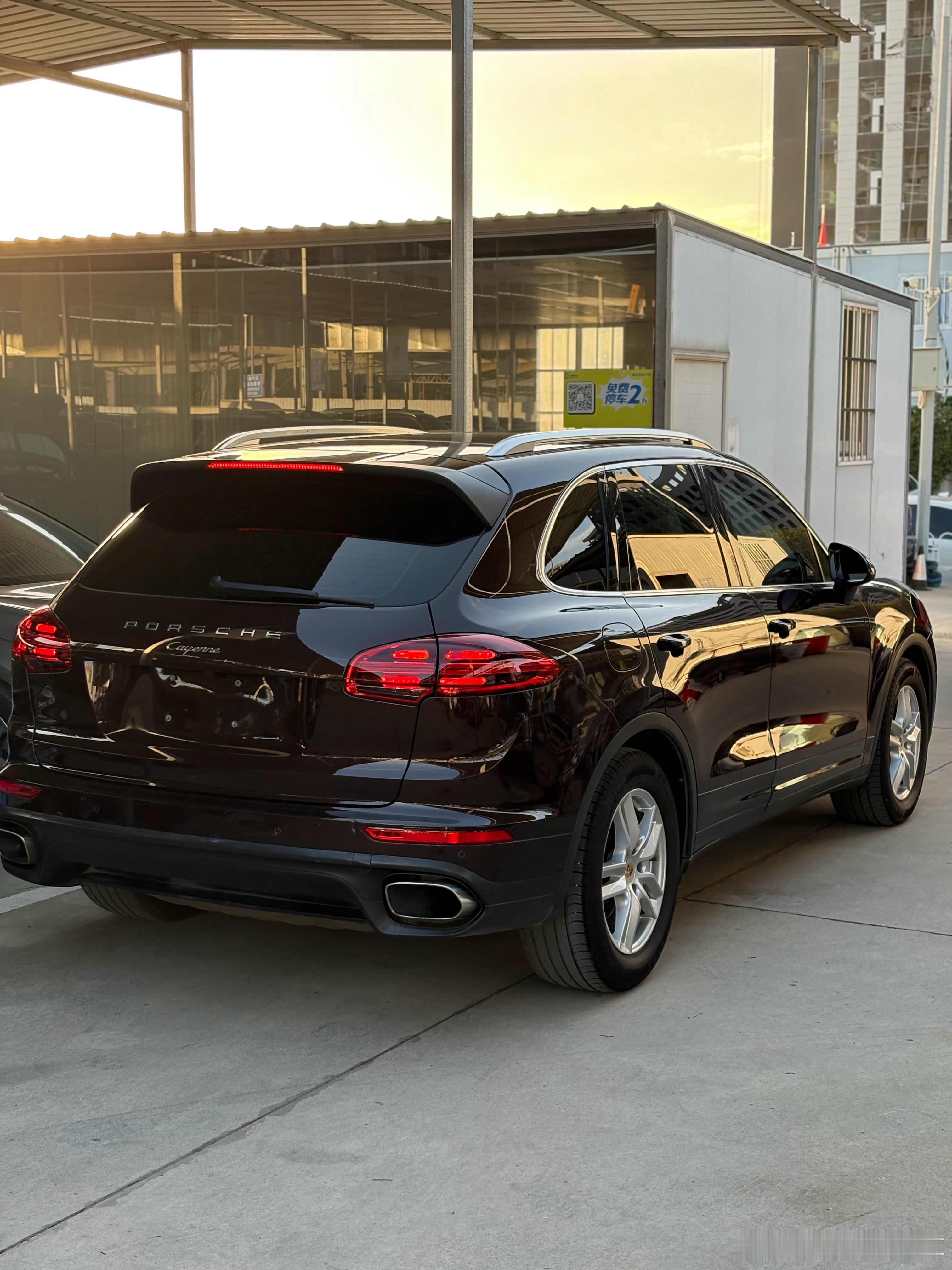 爽啊100万的卡宴十几万就买到了16年富商一手全程店保基本原漆查博士基本