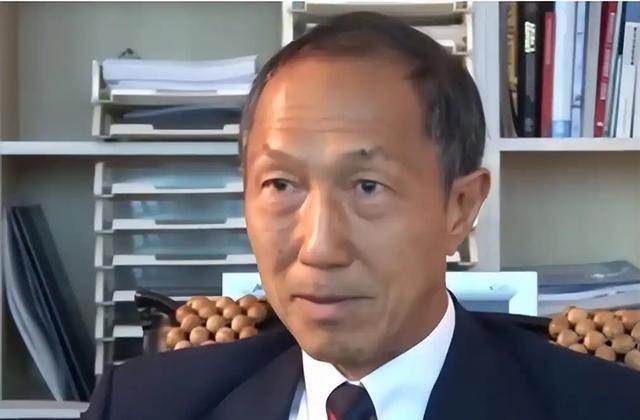 陈水扁时期的“副防长”林中斌抛出惊人判断：美国与中国大陆将协议两岸和平统一。他的