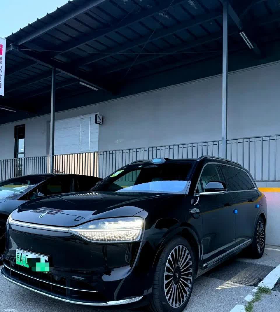 诚恳地给问界一个建议：M9真该多多宣传5座0重力版本啊。我提车都过去大半