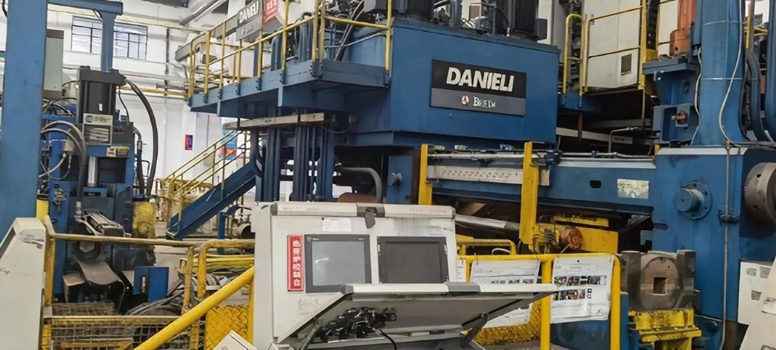 欧美彻底傻眼！中国北重耗时三年，成功攻克世界难题“360工程”！还记