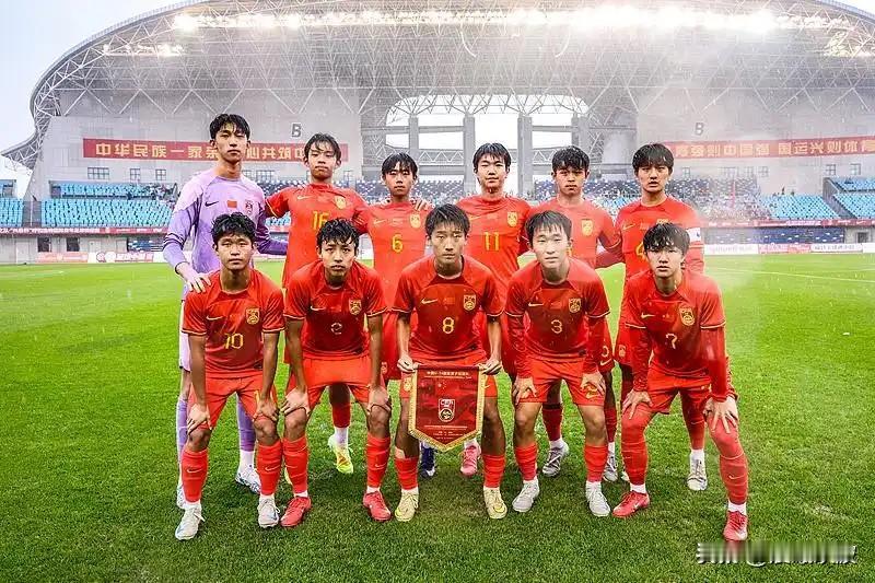 中国U16小将四球轰塌韩国！三战全胜夺冠，这届孩子真能打憋屈了这么多年，