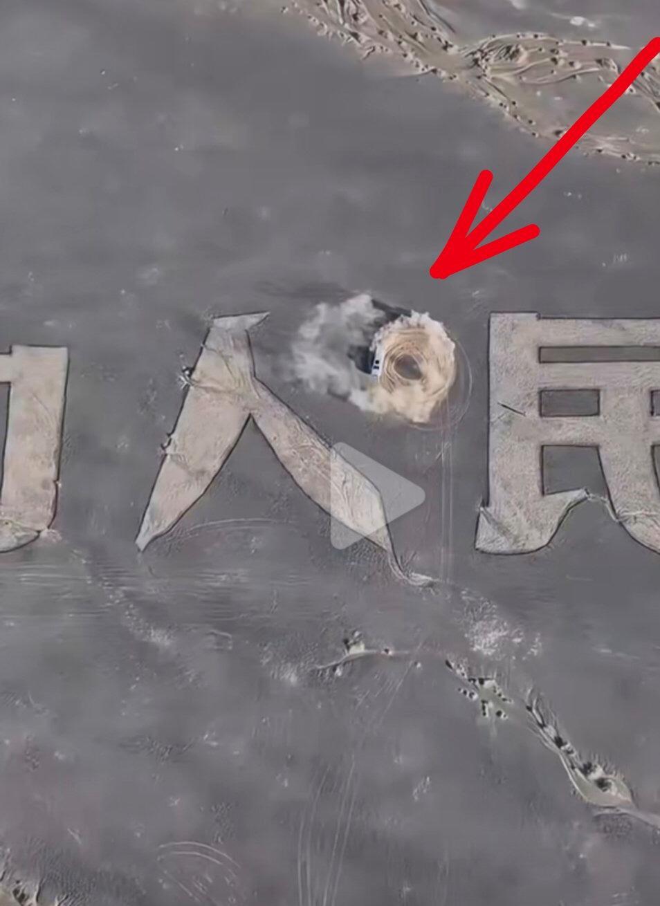 有人为了流量在人民中间搞破坏，有人为了人民去抚平伤痕！1968年解放军第八航