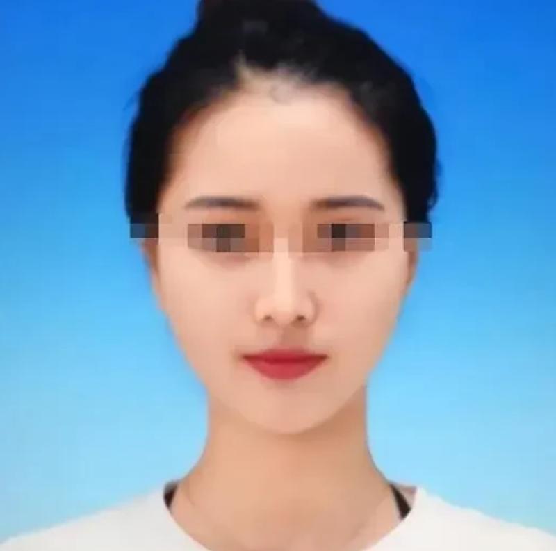 河南濮阳，一个快30岁的男人，娶了一个17岁的姑娘。姑娘连结婚证都领不了，男方家