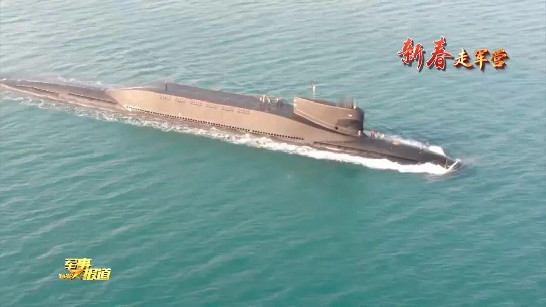 国产094战略核潜艇的内部舱室曝光，央视首次高清播出。这核潜艇是真宽敞啊。过