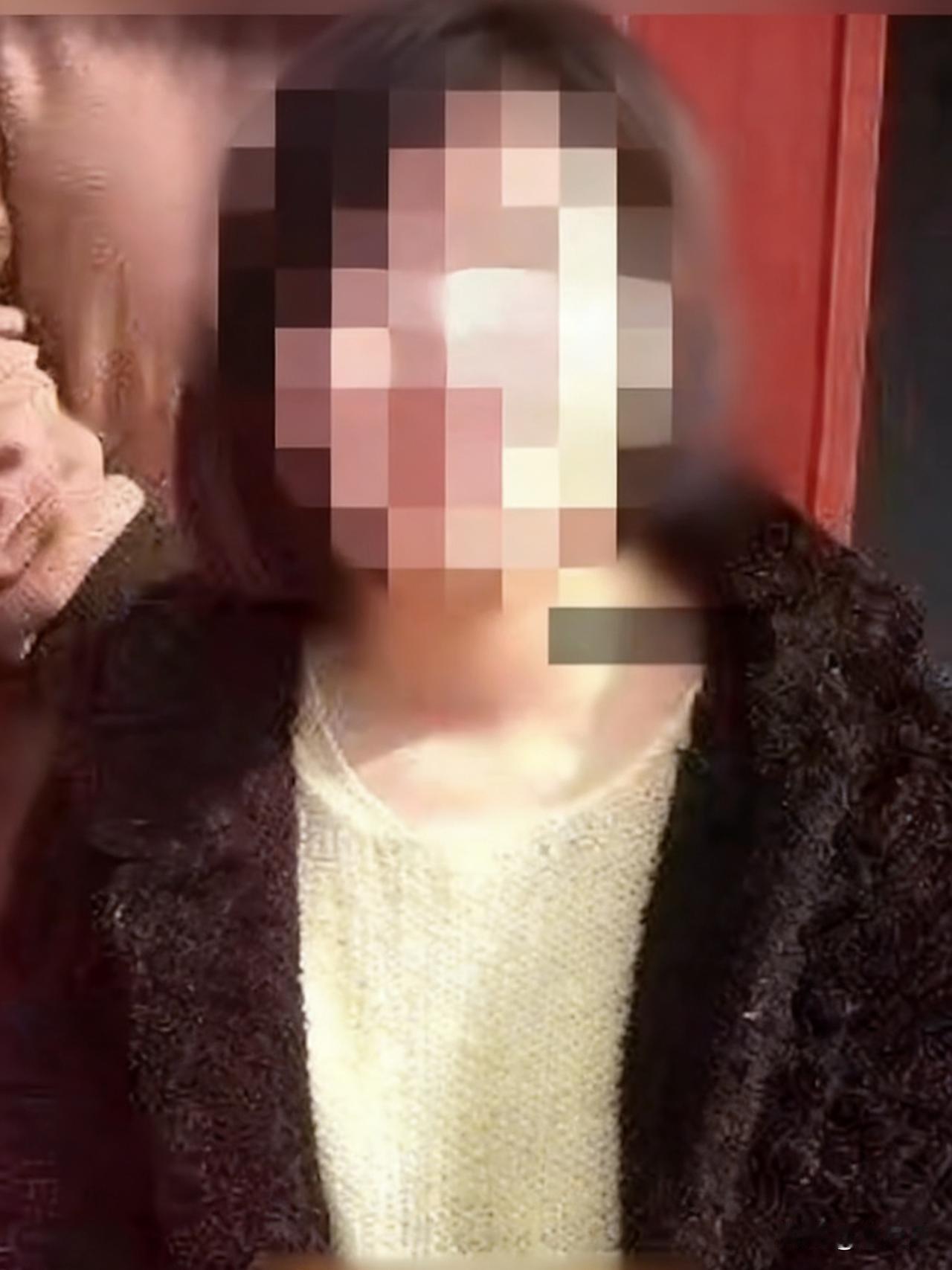 26刀。看到这个数字的时候，我刚准备关灯睡觉。手指僵了一下，突然就不困了。