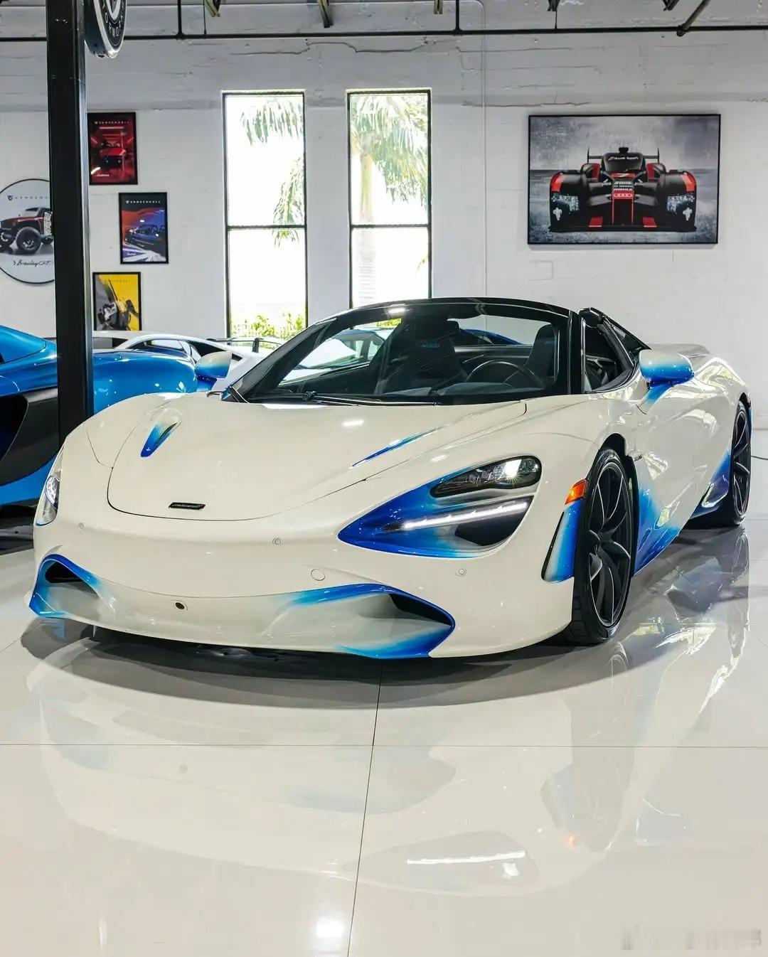 迈凯伦720SSpider，这个涂装可太特别了[爱心]车的新衣​​​