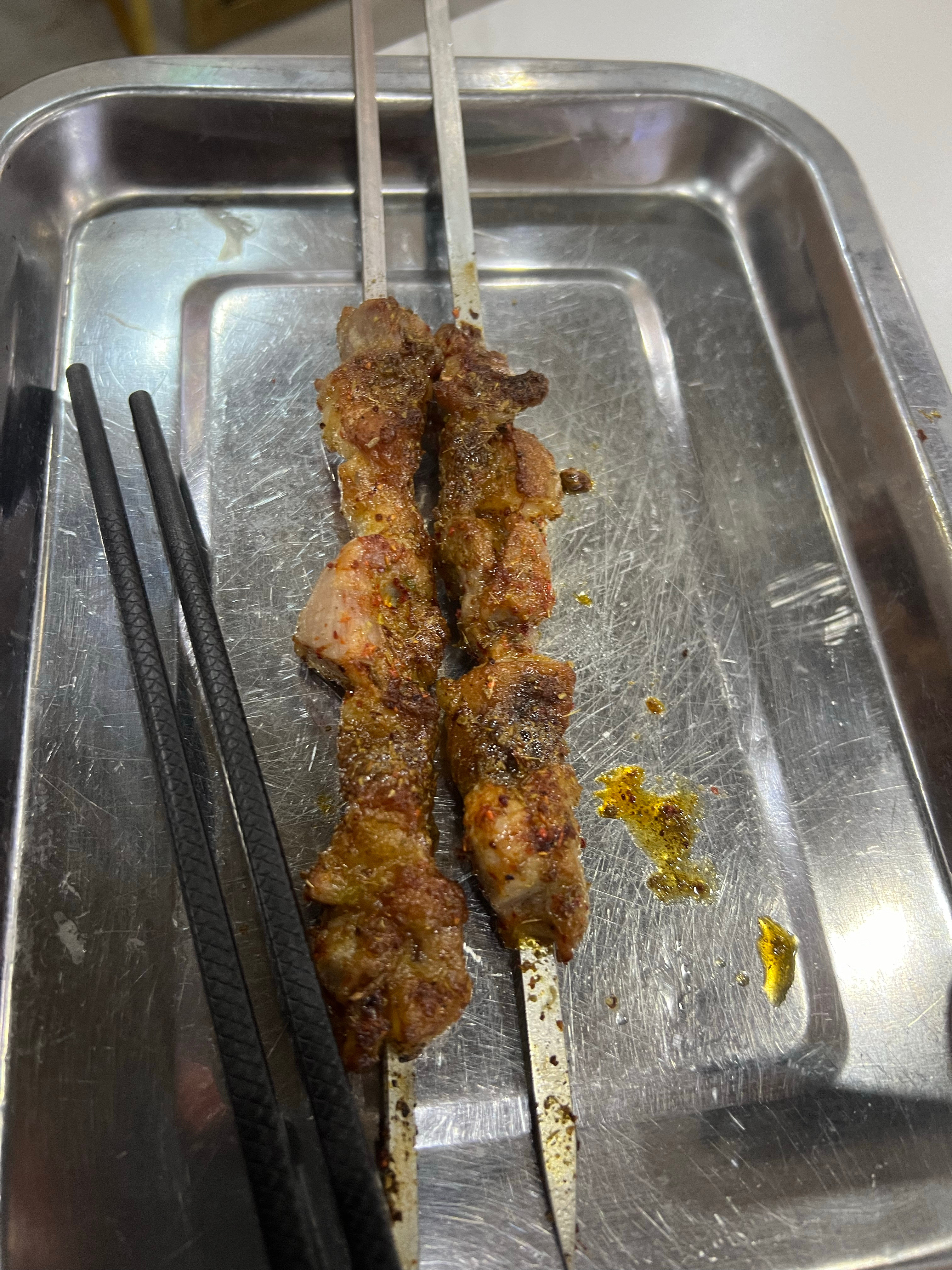午晚饭，炒面片和肉串串很配​​​