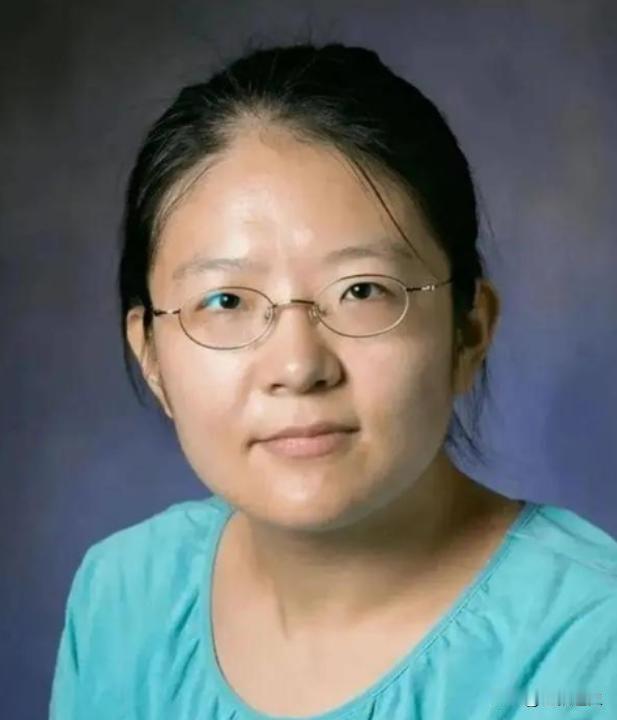 广州一女教授在985任教3年，每次课上都没几个人上课，最终因考核不过惨遭辞退，万