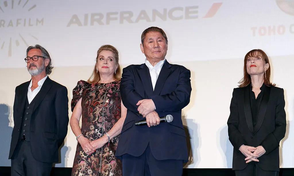 标题电影《731》加拿大首映中日本观众的“朝圣”与温哥华太平洋电影中心的灯光渐暗