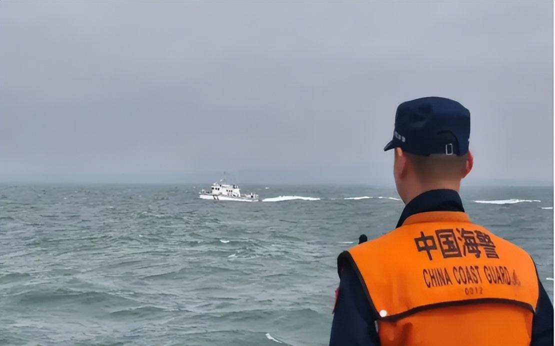 为什么菲律宾现在这么紧张？因为100多年前的条约早把边界划死了。 要说清楚