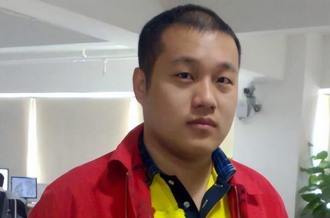 徐波代孕100多个孩子这事，推上面又讨论起来了。此前《华尔街日报》曾称徐波通过海外代孕拥有100多个
