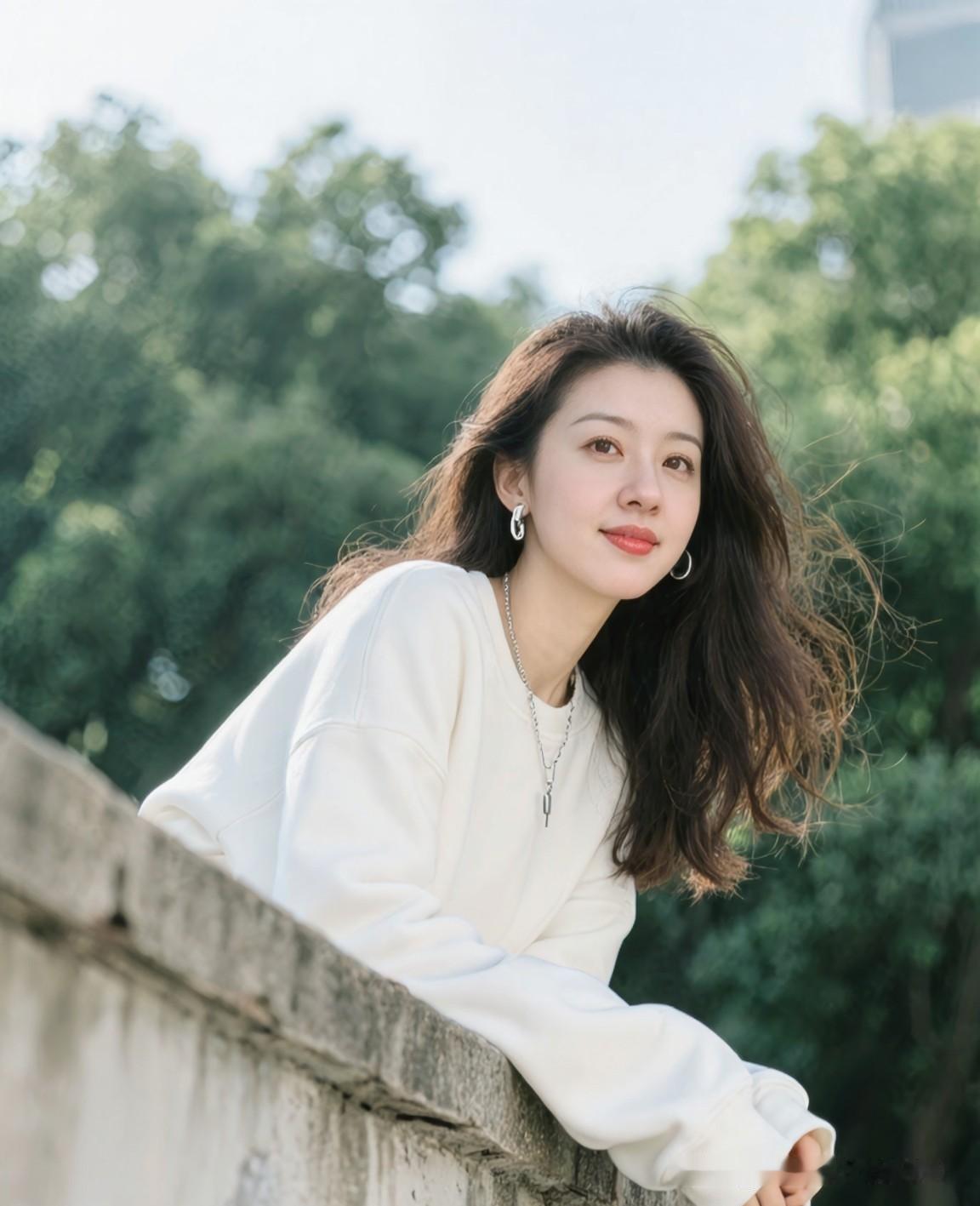 从不质疑真心，但真心真的会变。爱这东西，就像山路，看似平坦，实则充满未