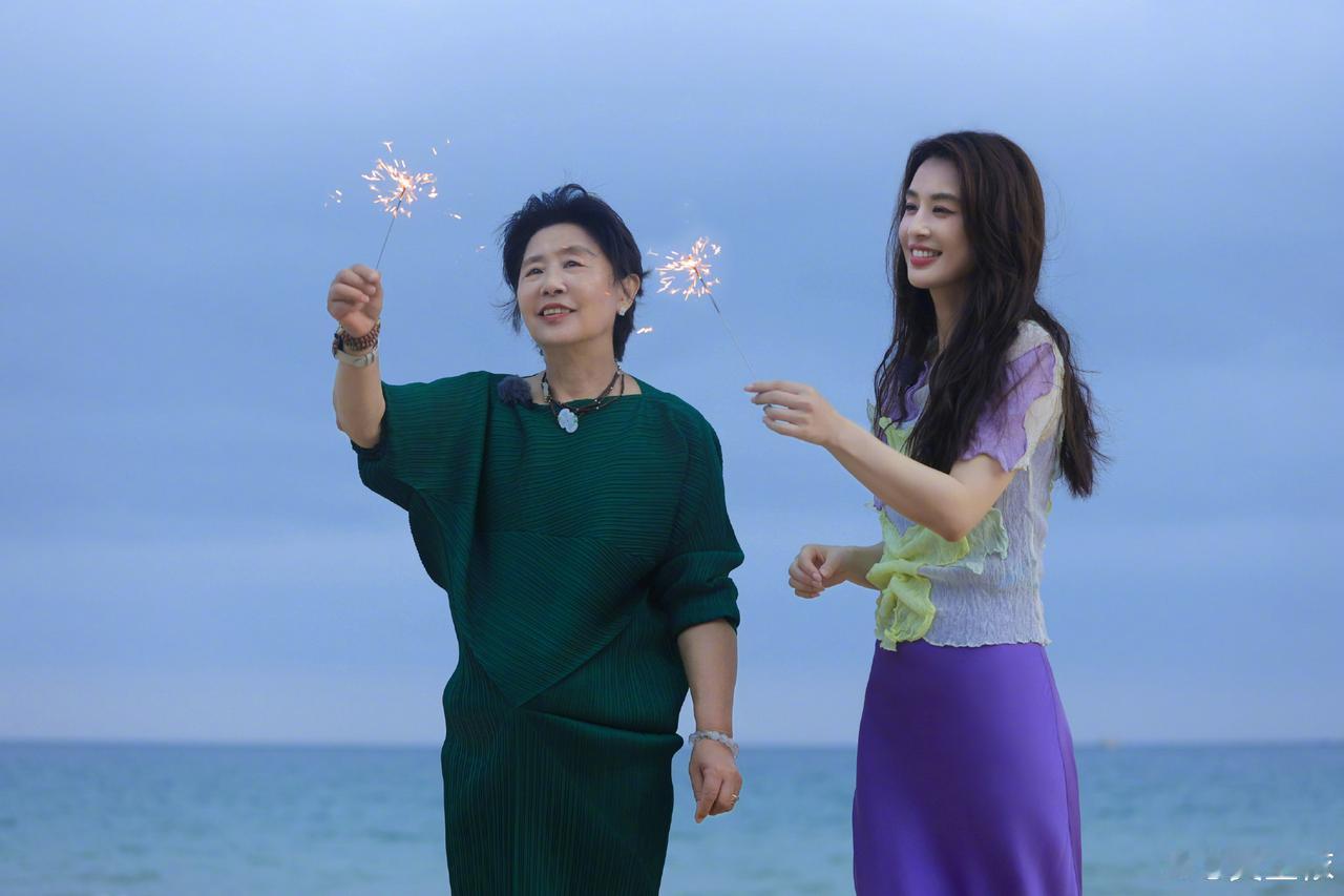 基本上离开黄圣依的杨子，直播带货也走到了尽头。自离婚综艺过后，杨子一直在短视