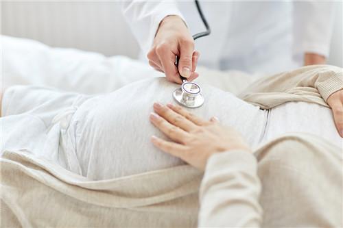 孕期睡眠不好怎么办? 调整睡姿最重要