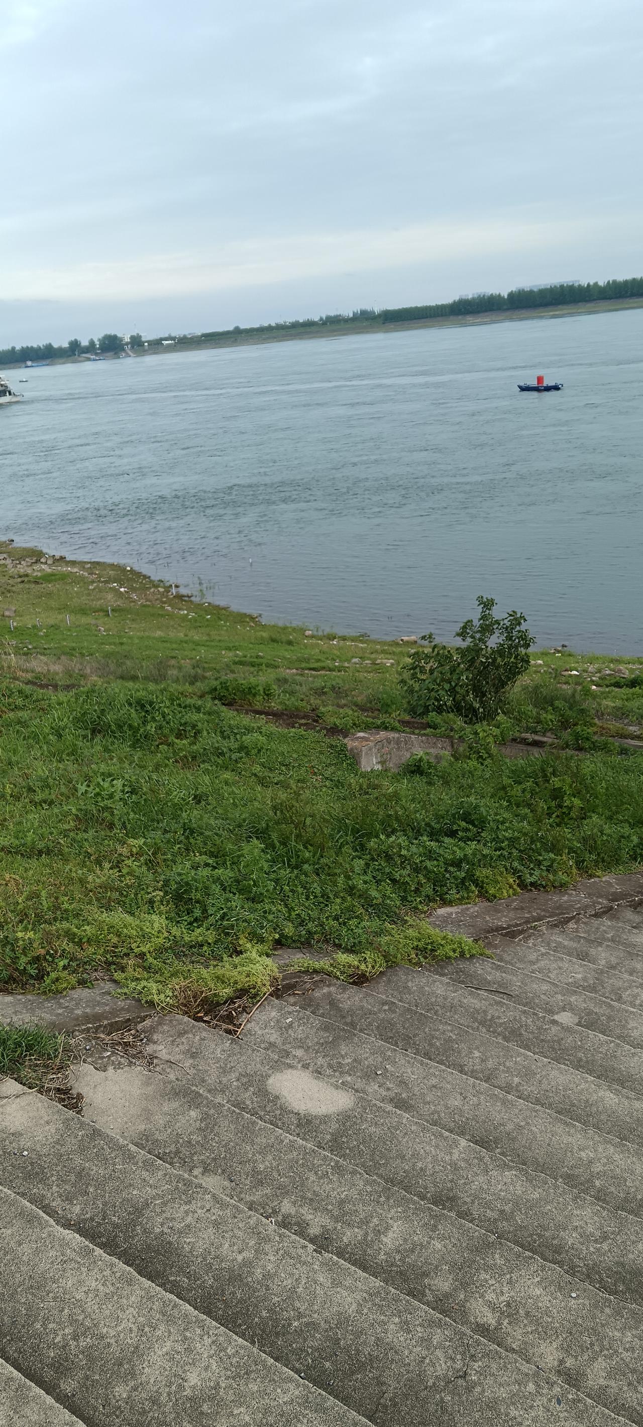 站桩如何克服持续性站桩最难的是坚持，是克服自己的性格做到持之以恒，就好