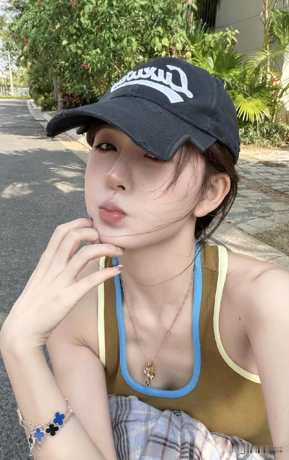 今天的云和你，都十分可爱