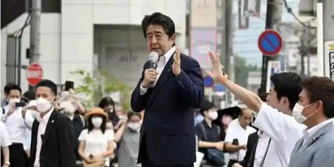 突然发现，韩国、日本现在反华意识很强，排华很严重，欧洲和美国更甚，中国人甚至什么