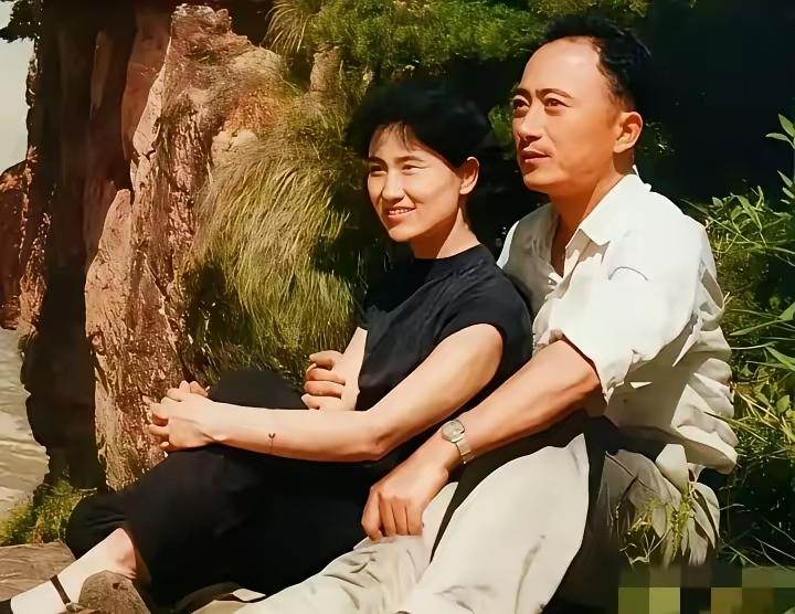 孙道临长那么好看！妻子王文娟在女演员中长相属于一般化