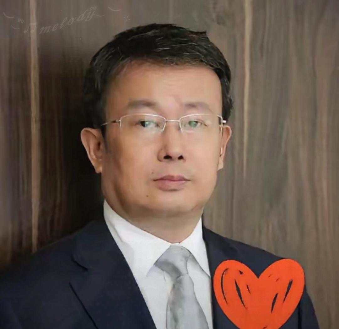 拿外国钱搞立法建议？院长一句“不必公开”，意思明显了！高校本应是知识净土，