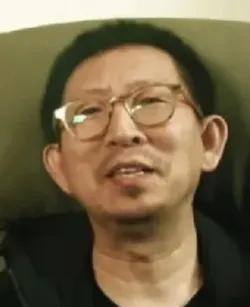 如何看丁太升评谢霆锋近日，乐评人丁太升就谢霆锋复出开演唱会，进行了评述。在丁