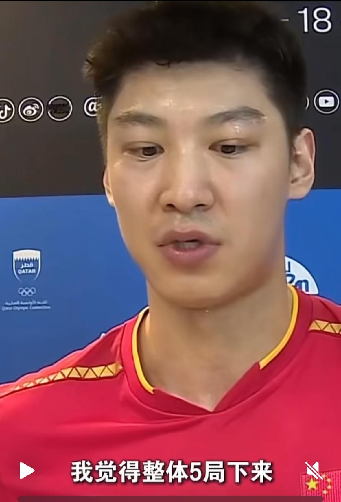 薛飞3:2张本智和赛后复盘：关键时刻果断出手1月17日，多哈球星挑战赛，薛飞