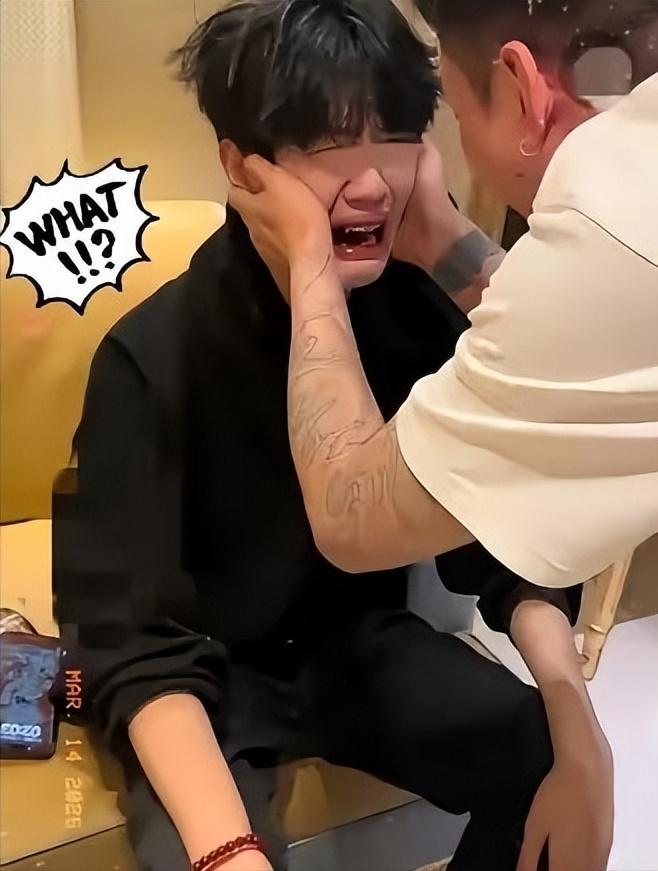 🌙江苏一男子为了验证刮刮乐不是坑，豪砸21万多，把彩票店全包了，当场实测，结果