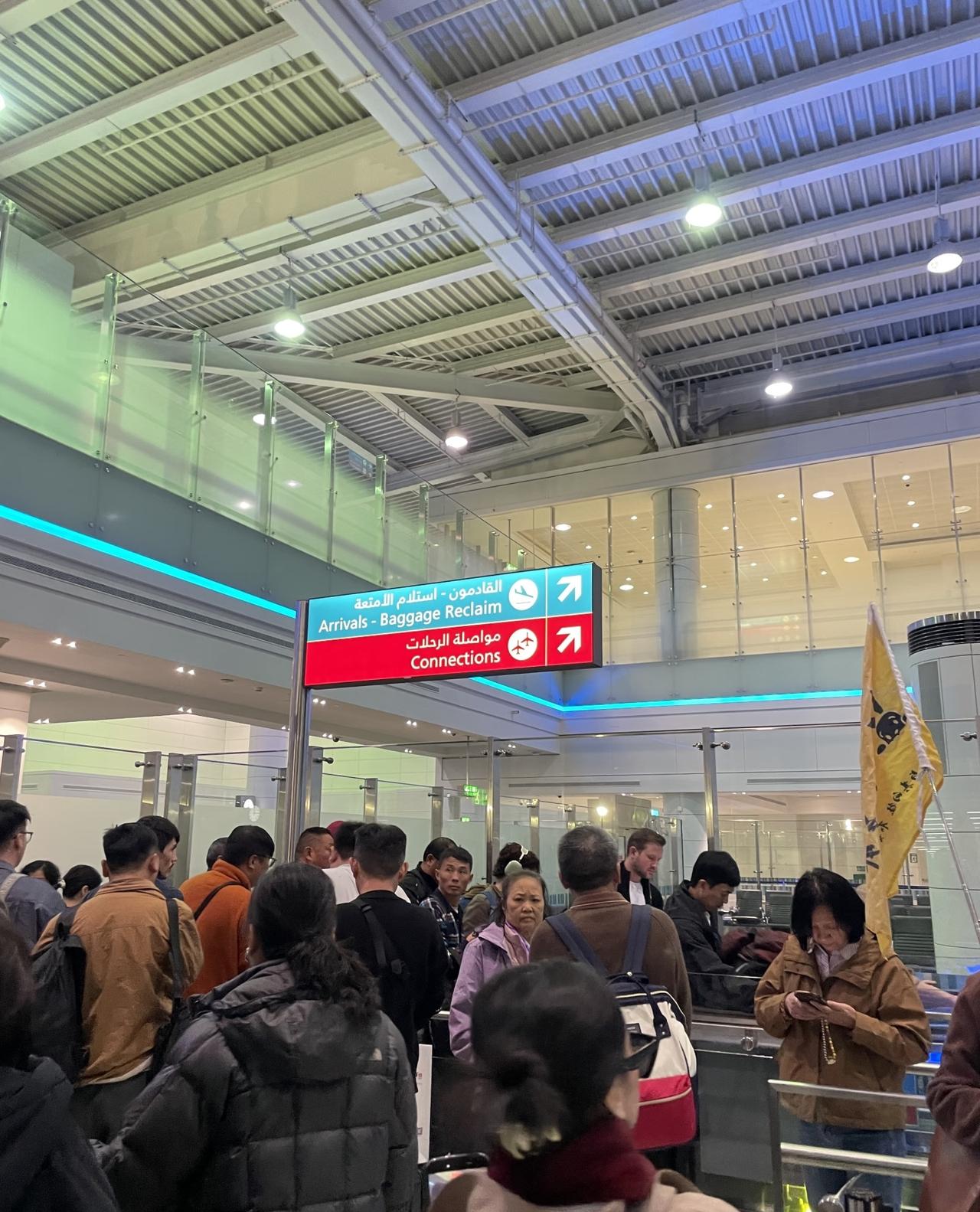 我问我朋友，为什么这次撤侨只认台胞证，没想到他白了我一眼说，你没发现这次中东