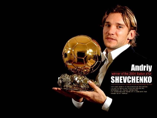 金球奖为啥对国米球员不太感冒？近三十年国际米兰只有一个球员拿到过金球奖，那就是