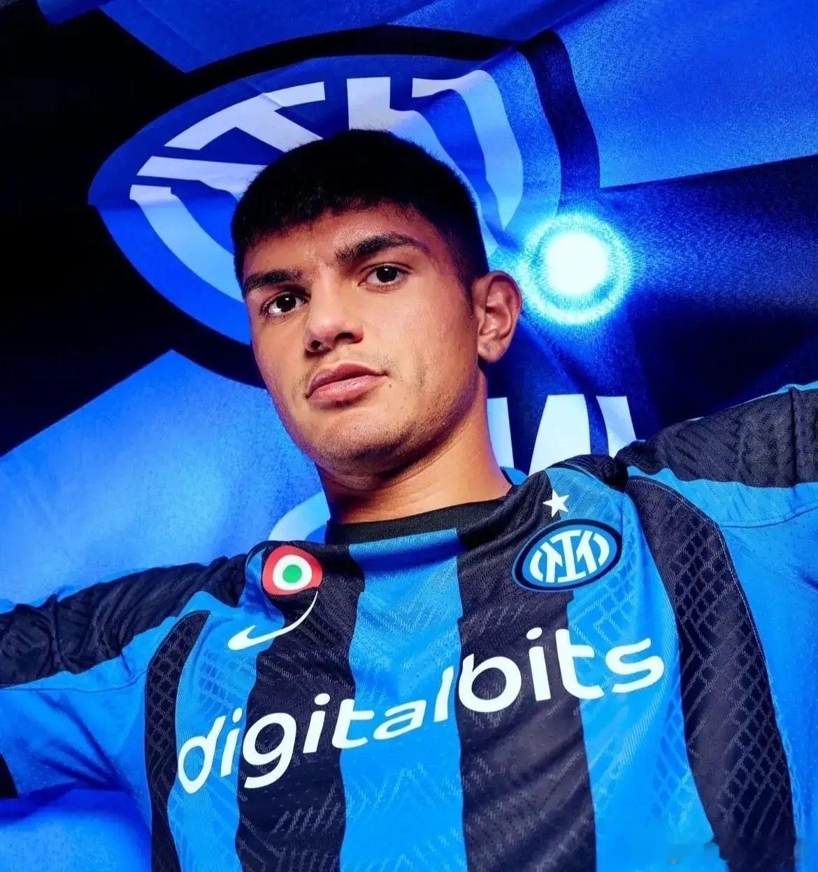 意媒爆料：国米或迎回旧将贝拉诺瓦！据米兰体育报，诺顿·库菲引援优先级降低，而曾在