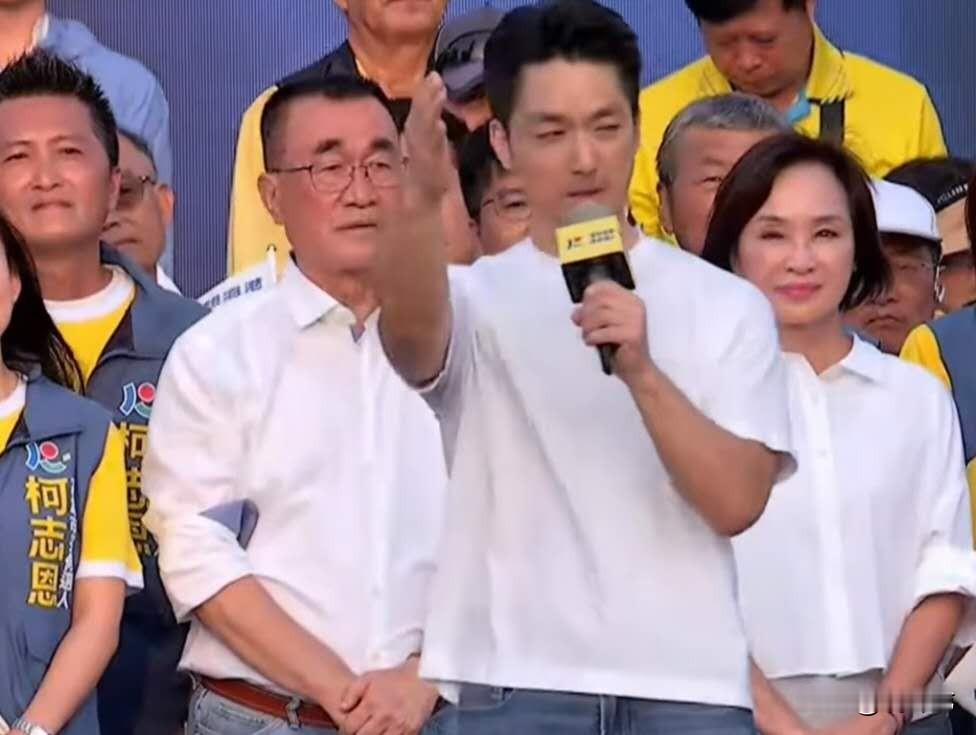 中国国民党的柯志恩有可能真的能当上高雄市长，今天（9月19日）她的造势活动不仅蒋