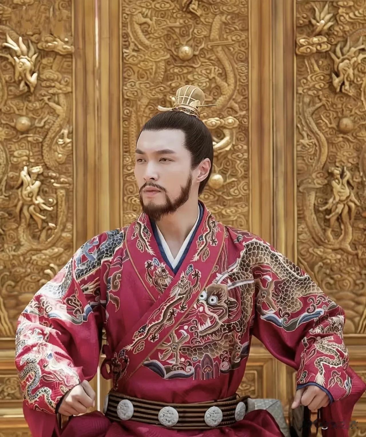 朱祁镇是明朝惟一一个有私人军队的太子，他爹朱瞻基当太孙的时候，因为疼孙子，朱棣下
