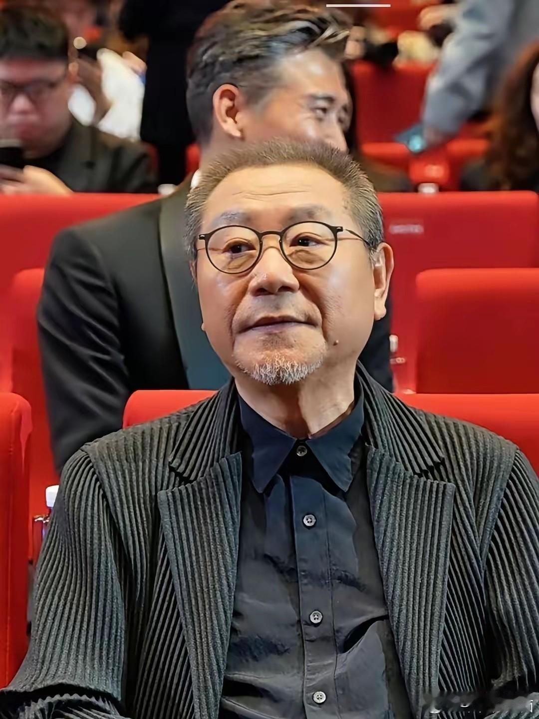 范伟有一段非常经典的台词：“我这一生啊，情窦初开的时候，父母不同意，情窦再开的时