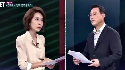 韩国女主持人曾在一档节目中嘲讽：“中国制造就是廉价、仿品的代名词！”教授听后一笑