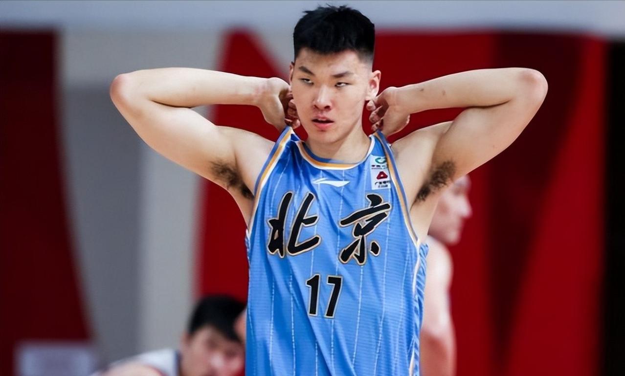 范子铭无人问津！输给天津男篮后，北京男篮教练许利民表示想不通。相对于上场比赛，