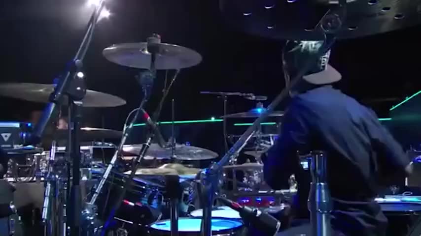 痞子阿姆.-Not.Afraid.(1080P高清)].MV_土豆视