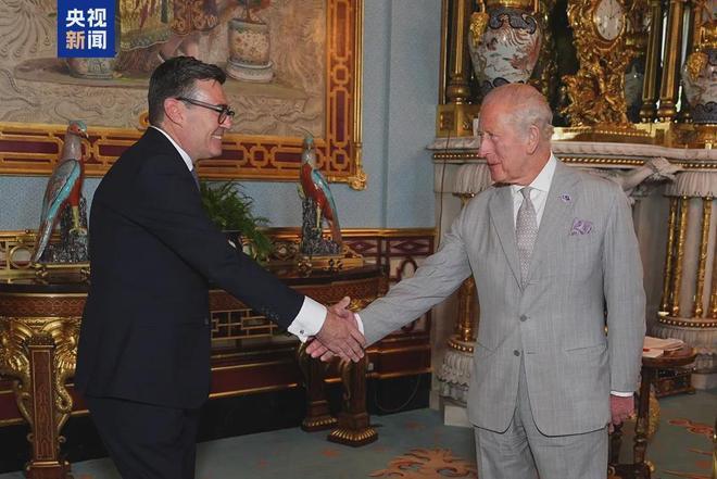 英国政坛变天！新首相刚进门就掀桌子，怒斥“撒切尔主义”把国家带沟里。7月20日