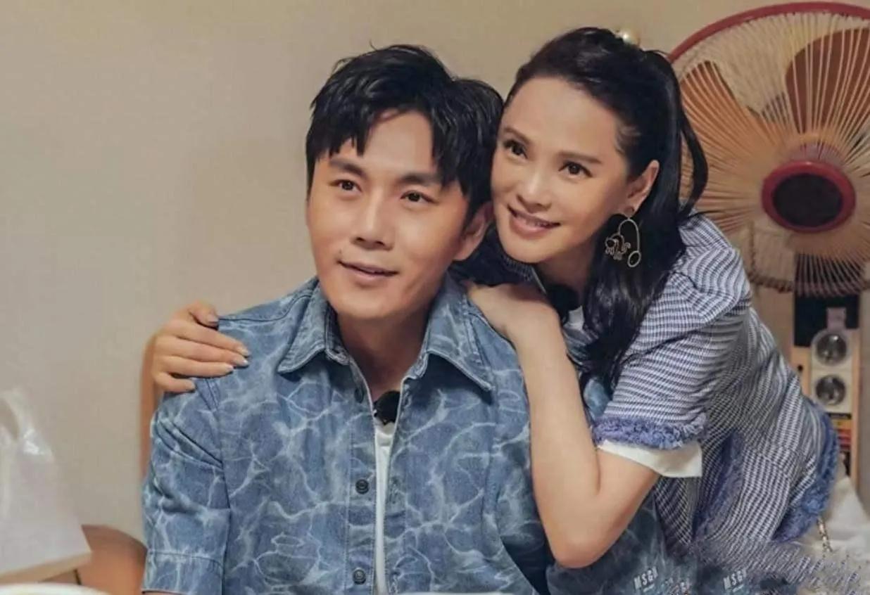 “软饭男”秦昊，如今用实力为妻子伊能静“争光”。秦昊逆袭，伊能静做梦也想不到