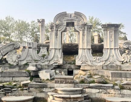 法国嘴上说着要归还文物，背地里却开出了霸王条件：要求我们必须用国际标准来保存文物