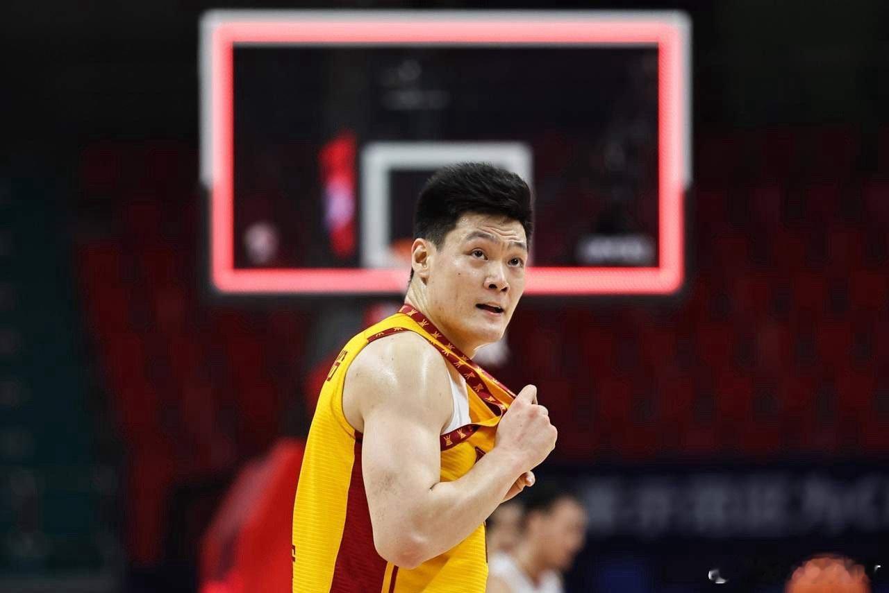 徐杰张宁机会来了！中国男篮意外输给韩国男篮后，球队的单打战术引起球迷们的关注！不