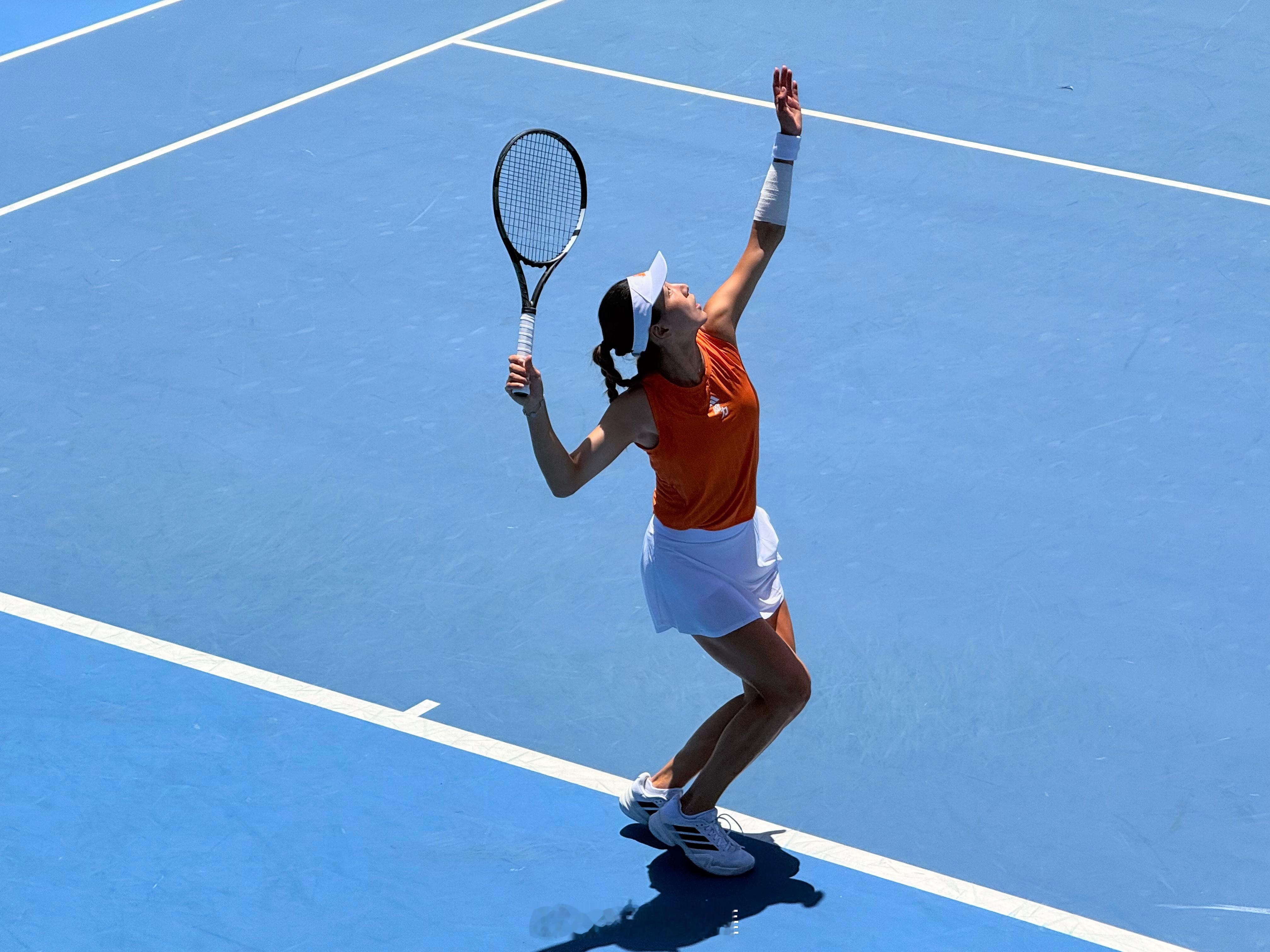 王欣瑜🇨🇳破发4-3领先诺斯科娃🇨🇿王欣瑜vs诺斯科娃澳网2026