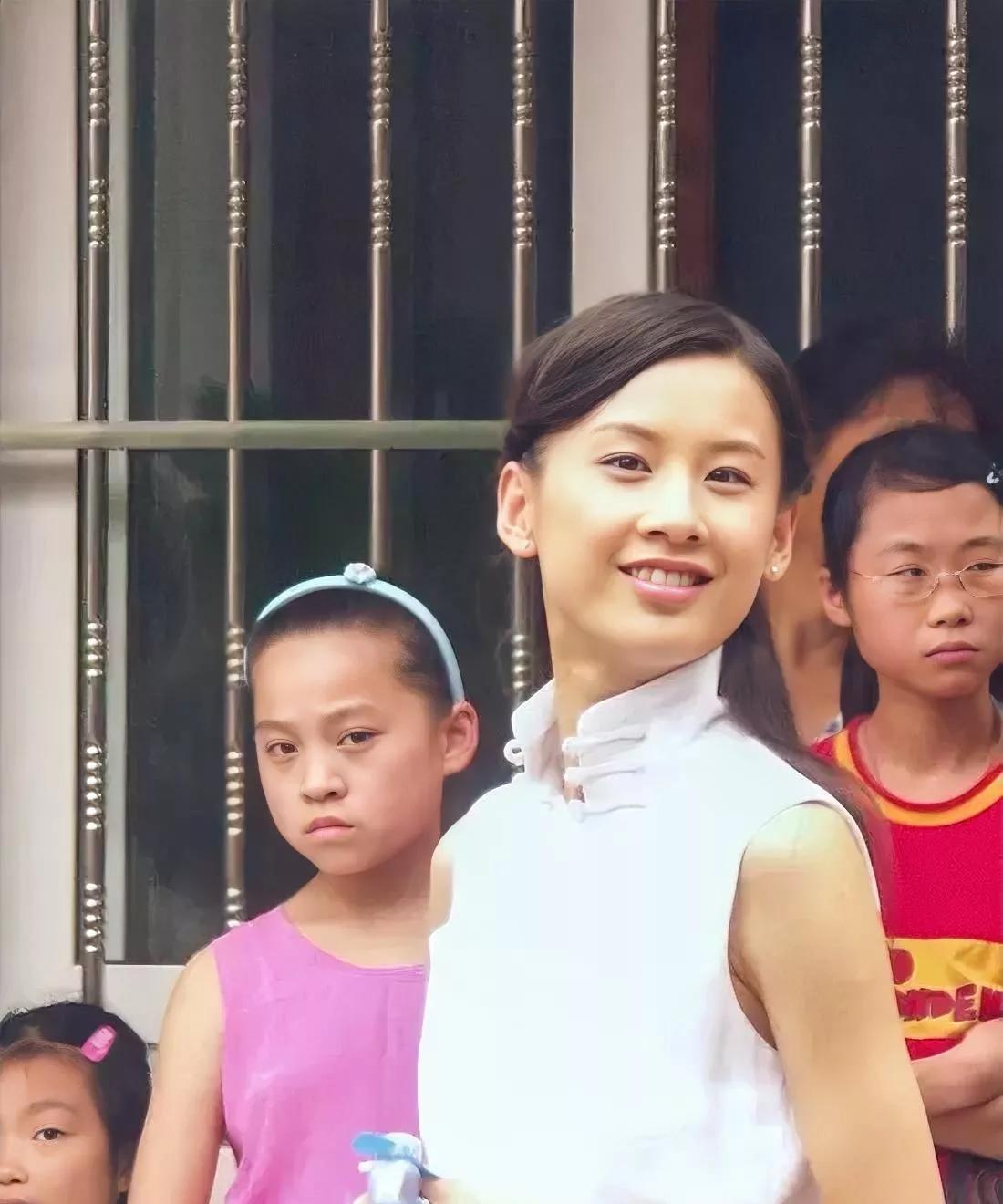 2005年黄圣依太清纯了！