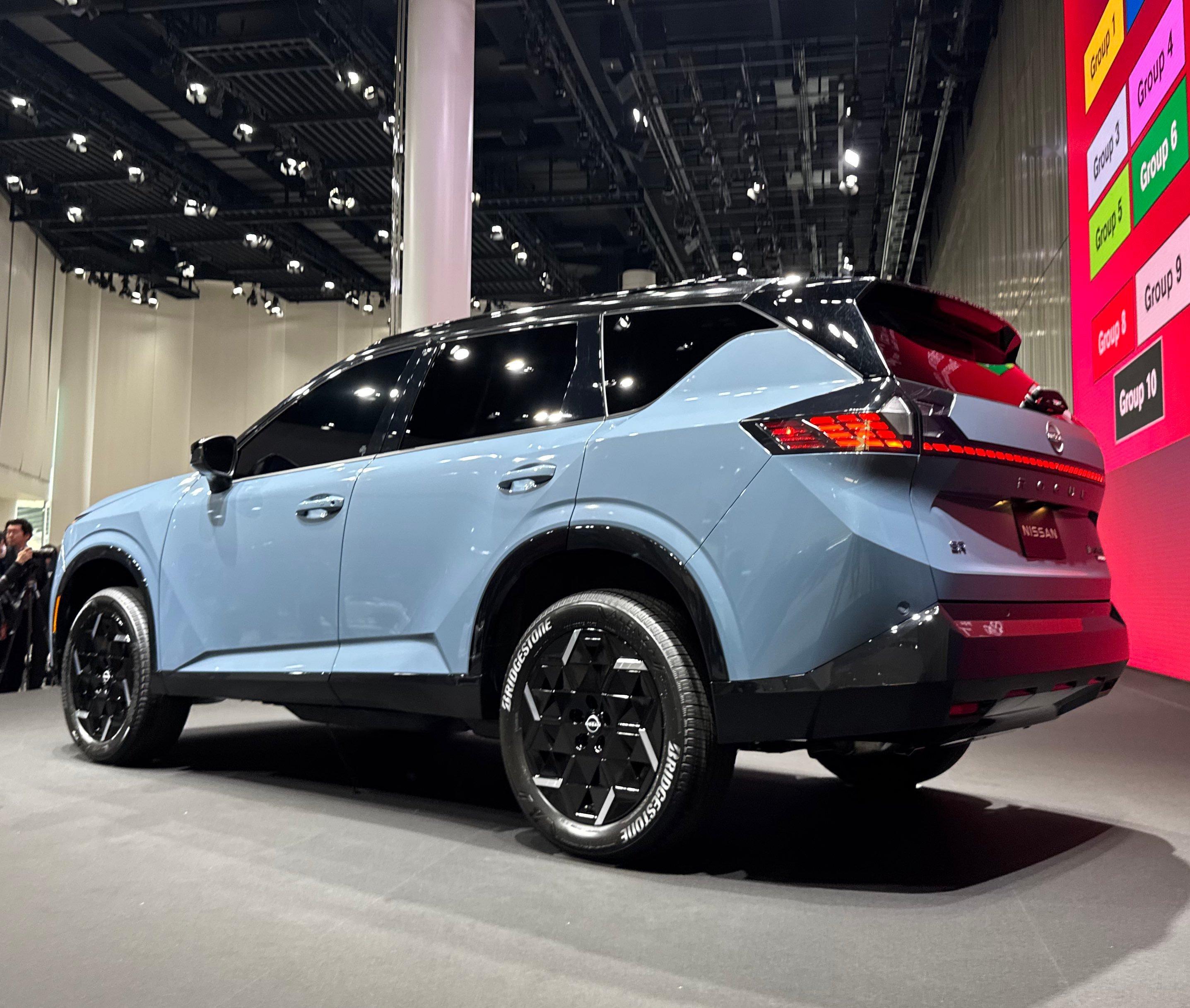 “无人在意的角落”里，日产发布了新一代奇骏，但白车身跟现款是一样的