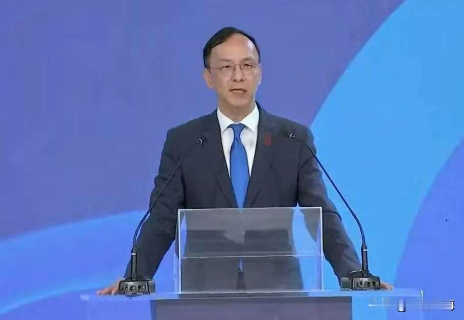 朱立伦方面发声谈新竹，李乾龙证实即将迎好消息。就在今日（9月10日），针对蓝白在