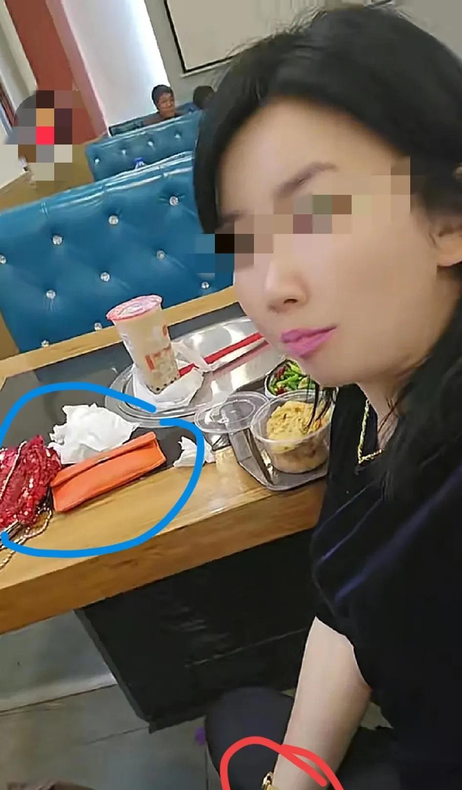 惊爆！扔鼻涕纸女子被找到！自媒体账号小区住址被爆光！女子火速关闭评论区！网友：