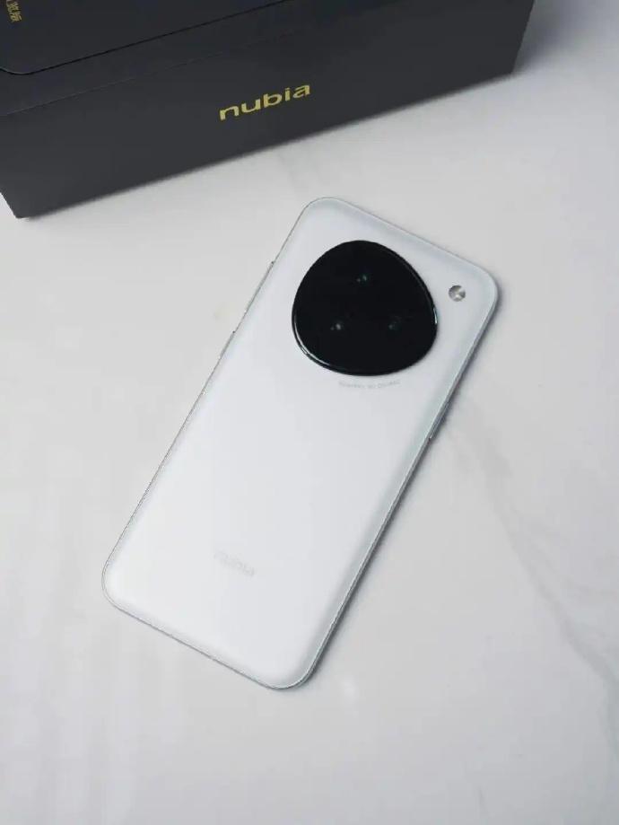 最近，“豆包AI手机”引发行业关注，它代表的是GUI（图形用户界面）Agent范