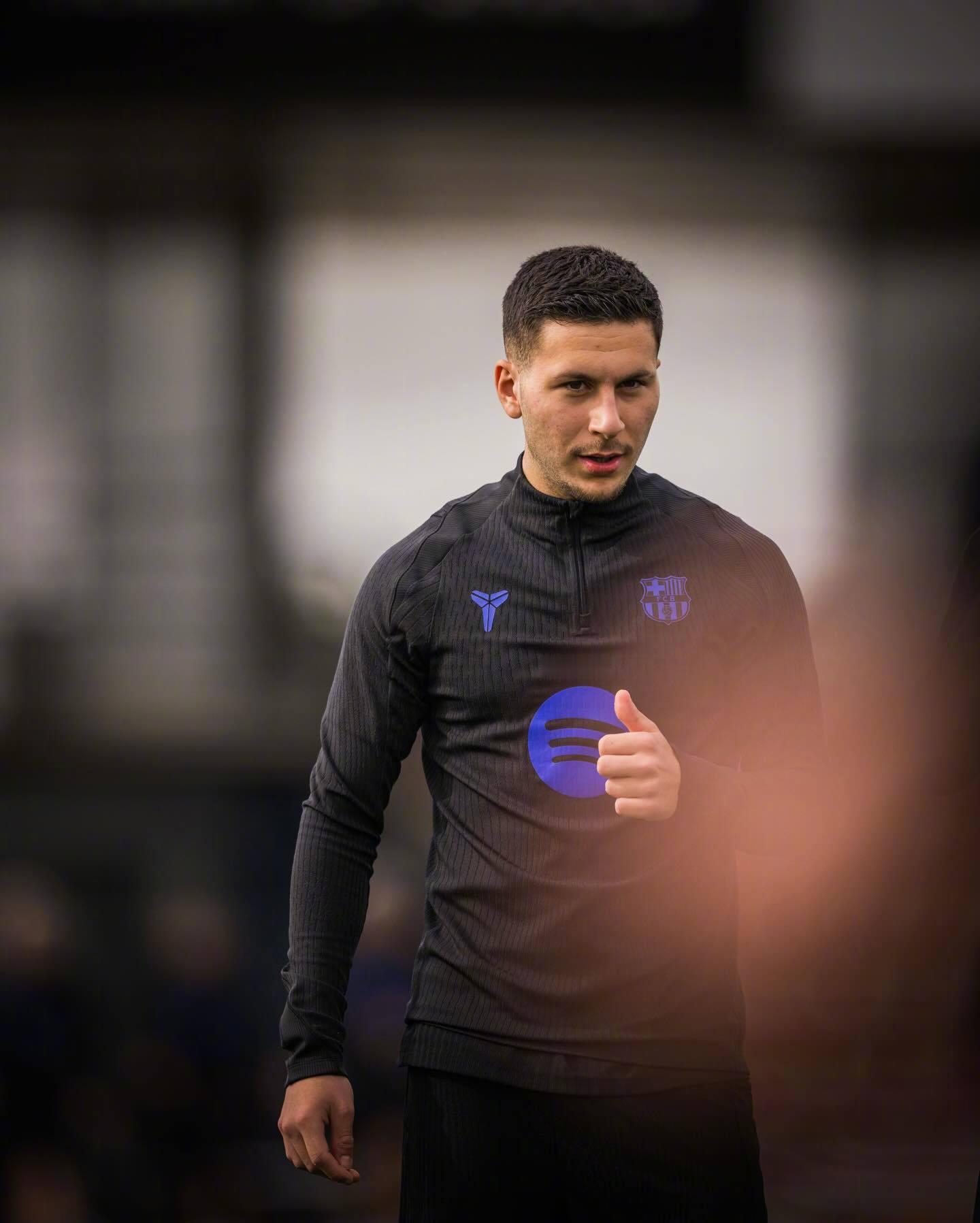 ⏳国王杯半决赛进入倒计时！⚔️备战马竞vs巴萨，用专注与快乐成就我们的故事❤️