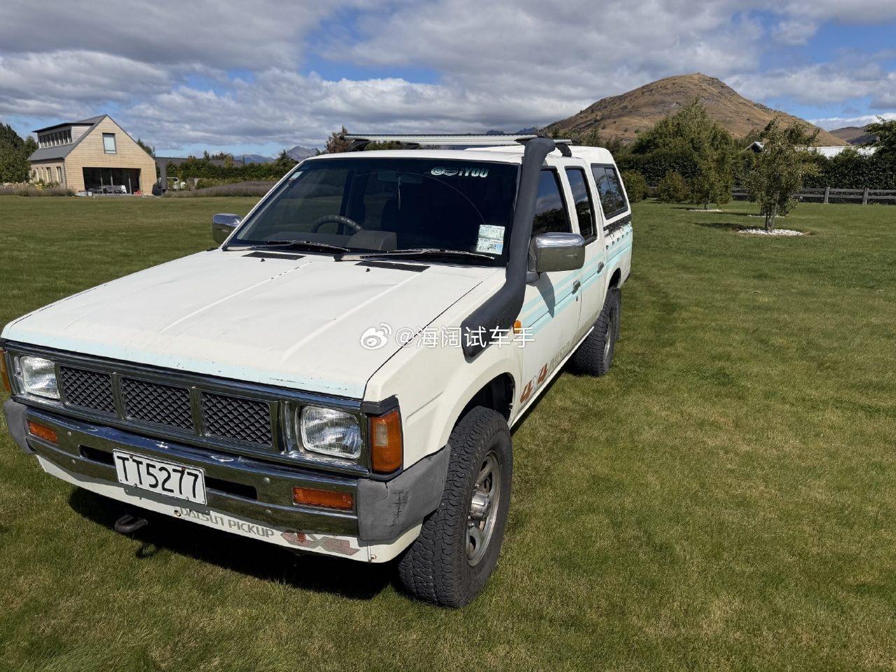 1989年的纳瓦拉~~~2.7升柴油机+手动变速箱，这车跑了40万公里！！！目前